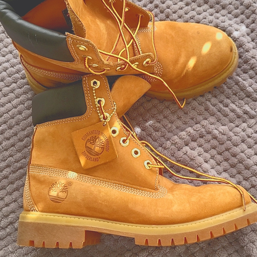 Original Timberland brown boots
